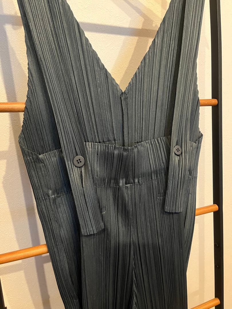 ネイビー　PLEATS PLEASE ノースリーブ オールインワン