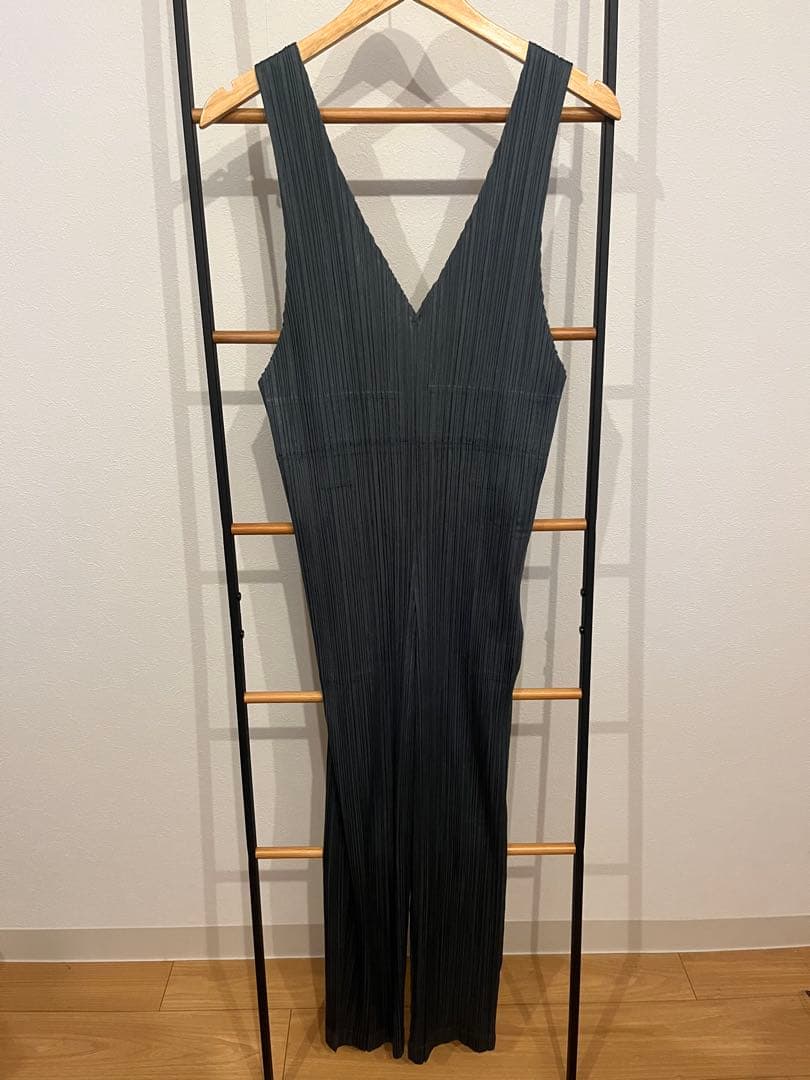 ネイビー　PLEATS PLEASE ノースリーブ オールインワン