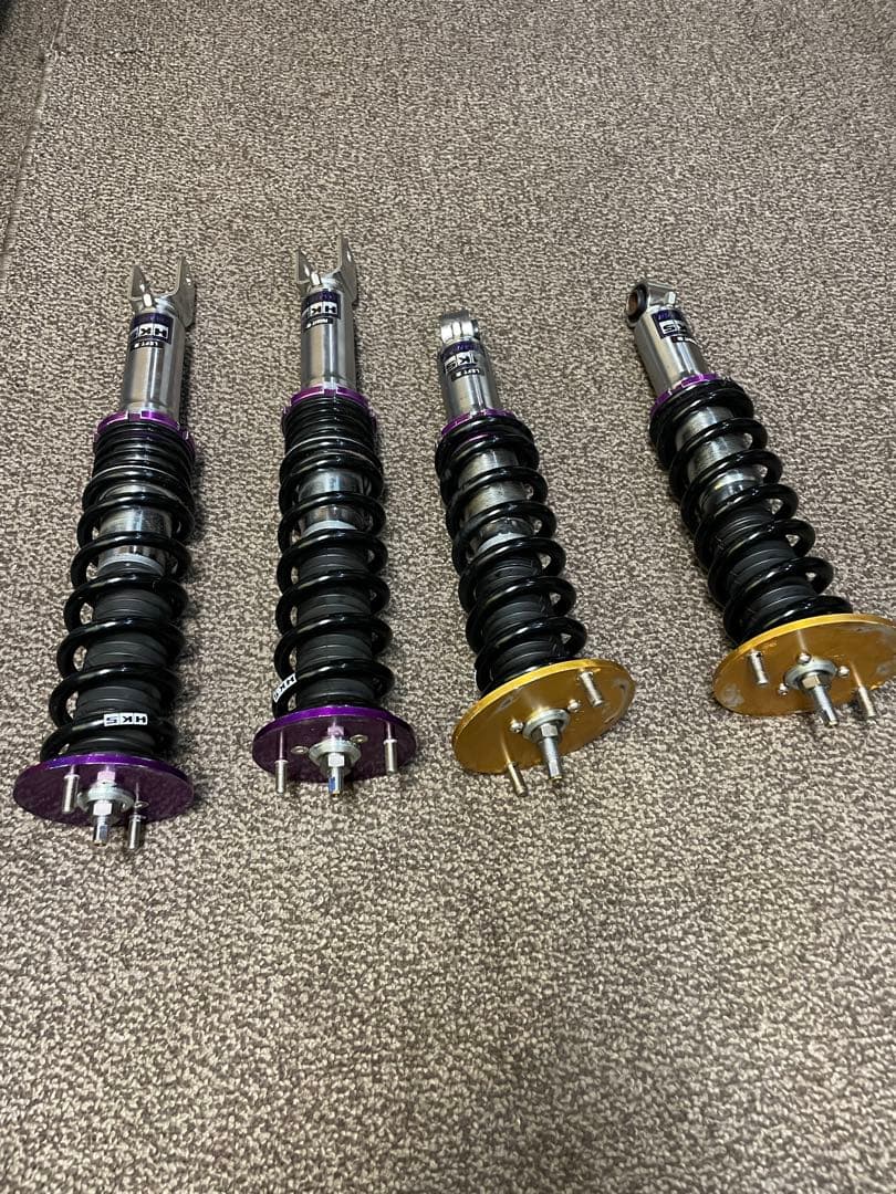 Z32とBNR32用のHKSコイルオーバー、