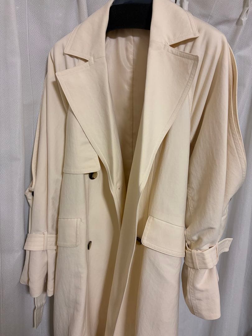 MAISON SPECIAL ボリュームスリーブトレンチコート