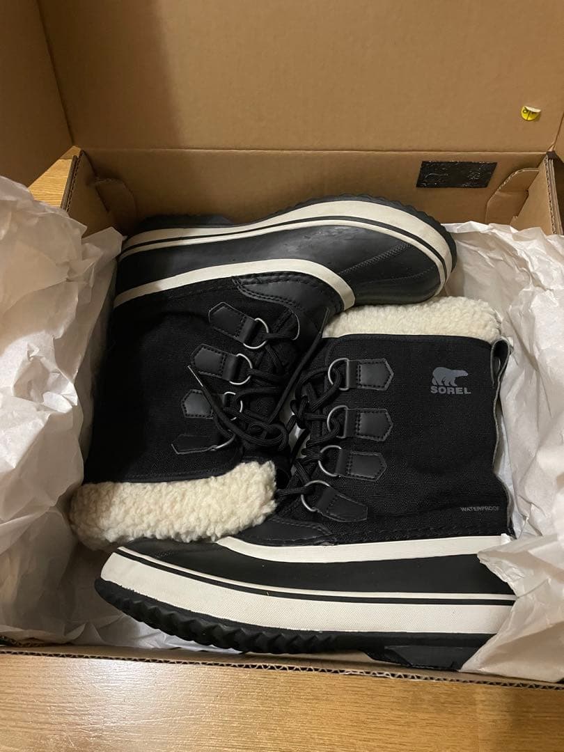 SOREL ファー付きウィンターブーツ 女性用 黒