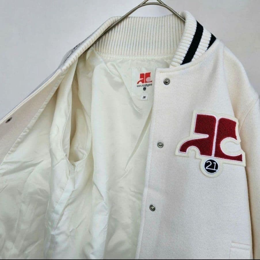 なはま@週末明けに評価します ; _ ;様☆希少★Courreges スタジャン