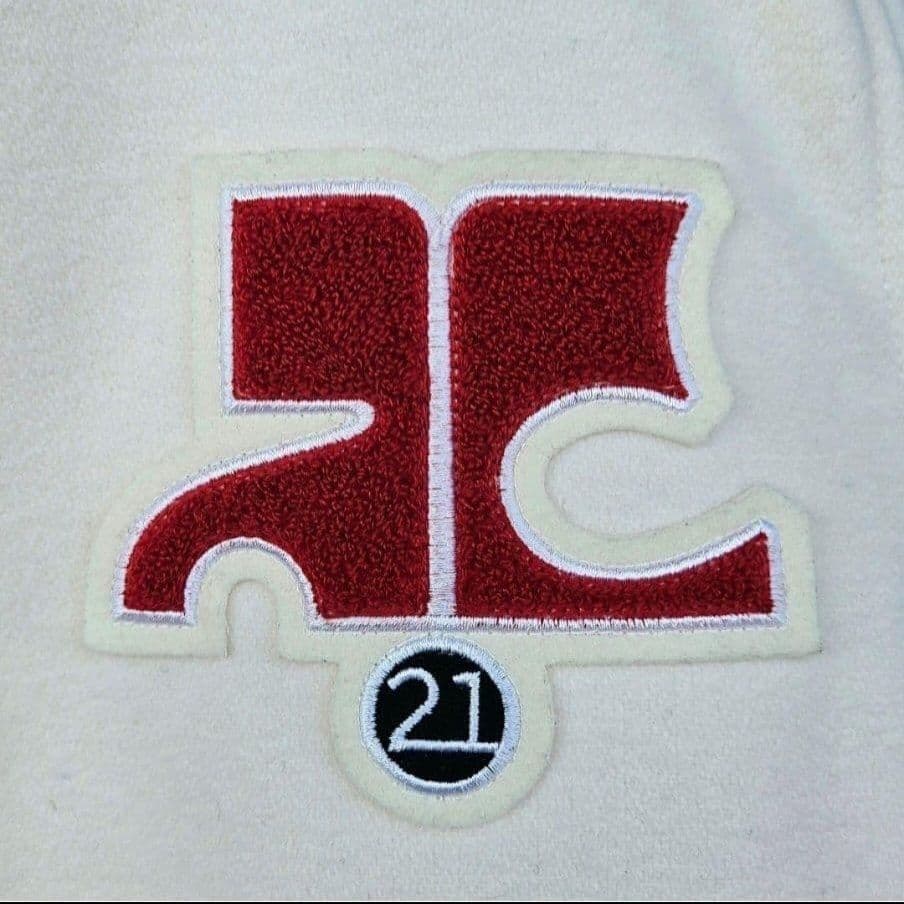 なはま@週末明けに評価します ; _ ;様☆希少★Courreges スタジャン