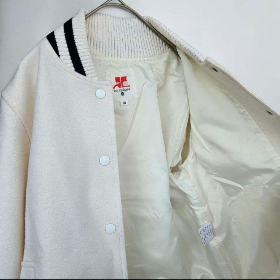 なはま@週末明けに評価します ; _ ;様☆希少★Courreges スタジャン