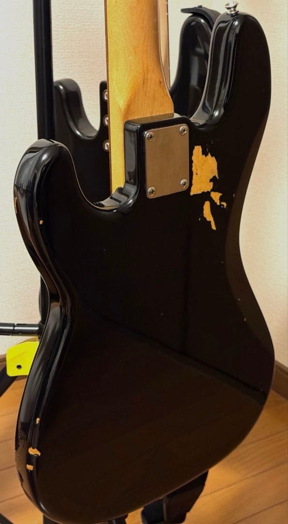 スクワイヤー　ベース　フェンダー　Squier