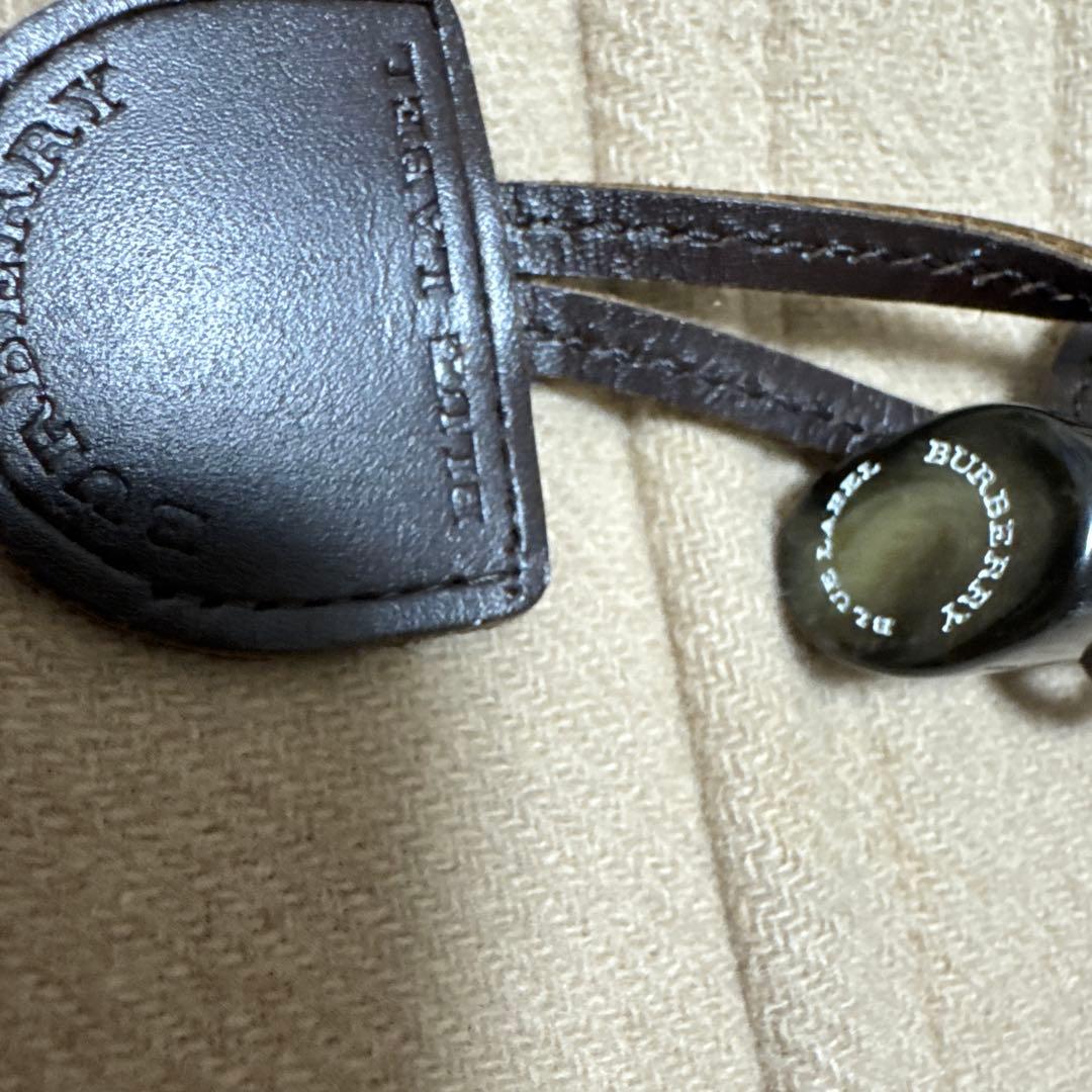 ファー付きベージュポンチョ