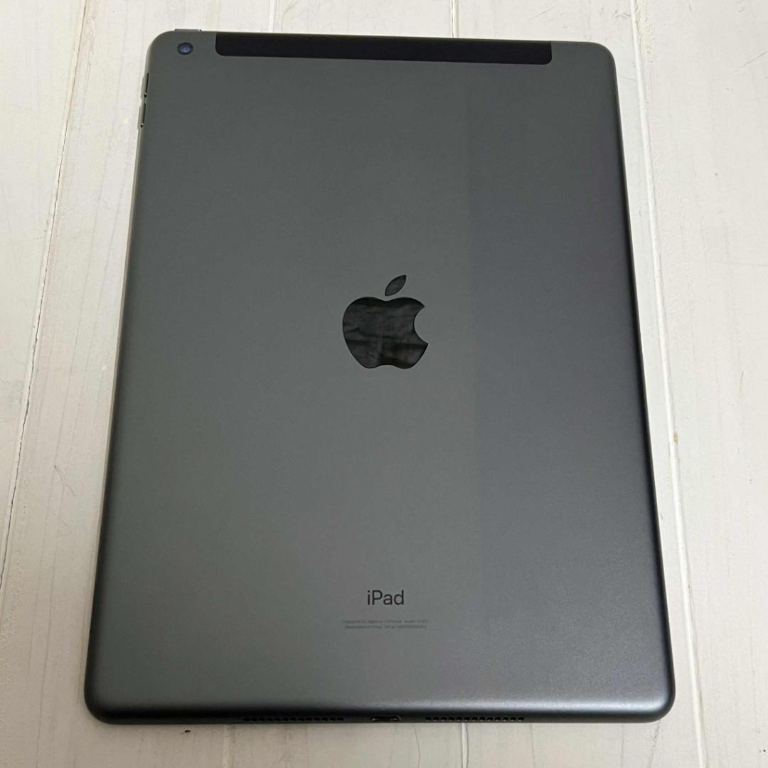 おまけ付 iPad8世代 SIMフリー 32GB スペースグレイ 同梱品欠けなし