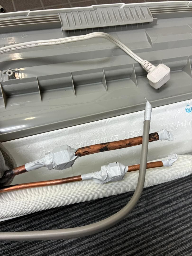 【送料込】エアコン　Panasonic　CS-283DFL-W　2023年製