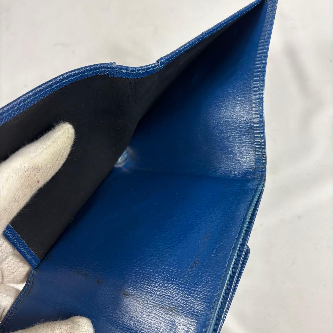ルイヴィトン　エピ　Wホック　ポルトビエカルトクレディ　三つ折り財布　ブルー