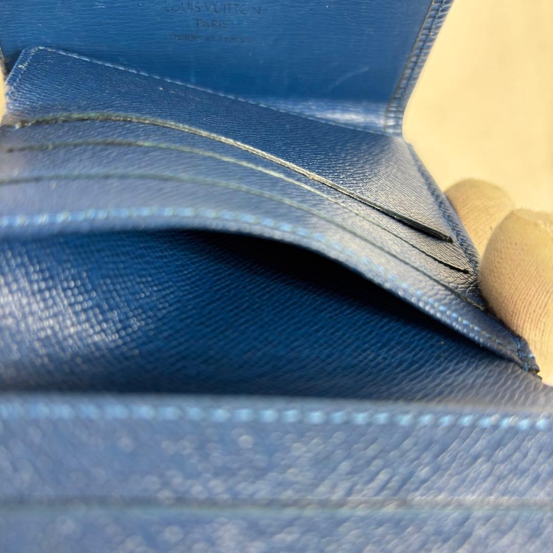 ルイヴィトン　エピ　Wホック　ポルトビエカルトクレディ　三つ折り財布　ブルー