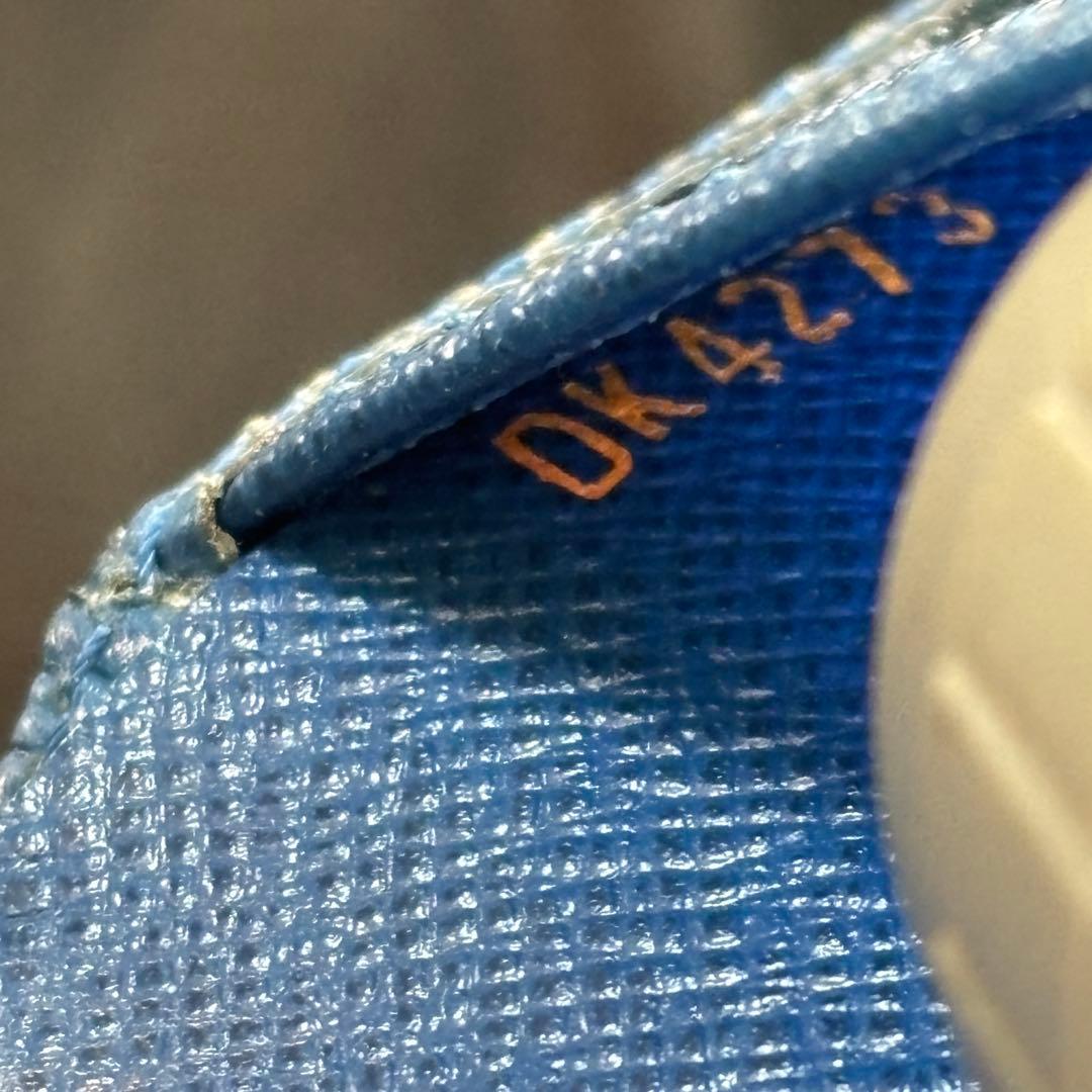 ルイヴィトン　エピ　Wホック　ポルトビエカルトクレディ　三つ折り財布　ブルー