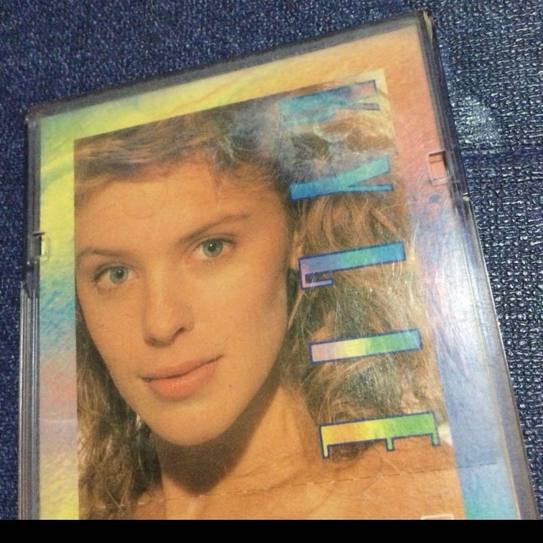 カイリーミノーグ　KYLIE MINOGUE .ノーシークレット　8cmシングル