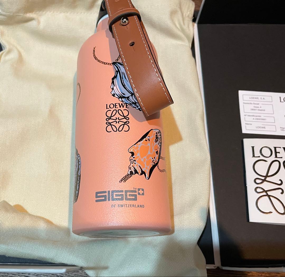 R*i様 LOEWE Paula's Ibiza ロエベ 水筒 SIGG ウォー
