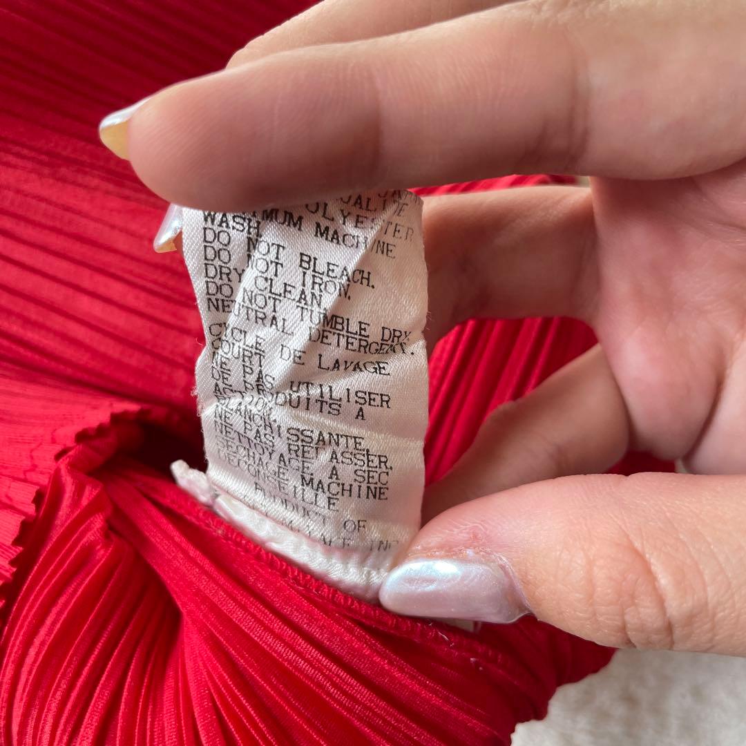 PLEATS PLEASE プリーツカットソー　レッド