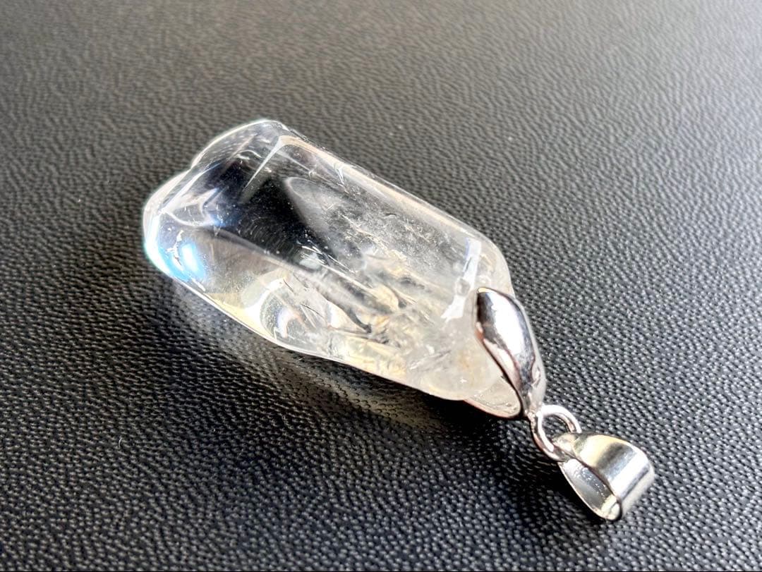 限定特価　究極品質　タンザニアマスタークリスタル　モンドクオーツのジェネシスPT