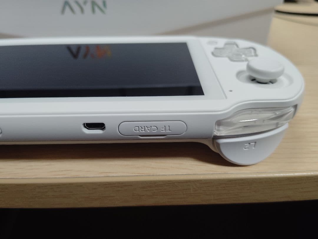 AYN Odin2 Mini pro 12GB/256GB ホワイト