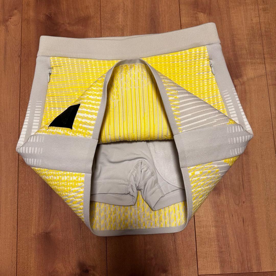 フード付きパーカー　タイトスカート　セットアップ　ニット　秋冬　長袖　セーター