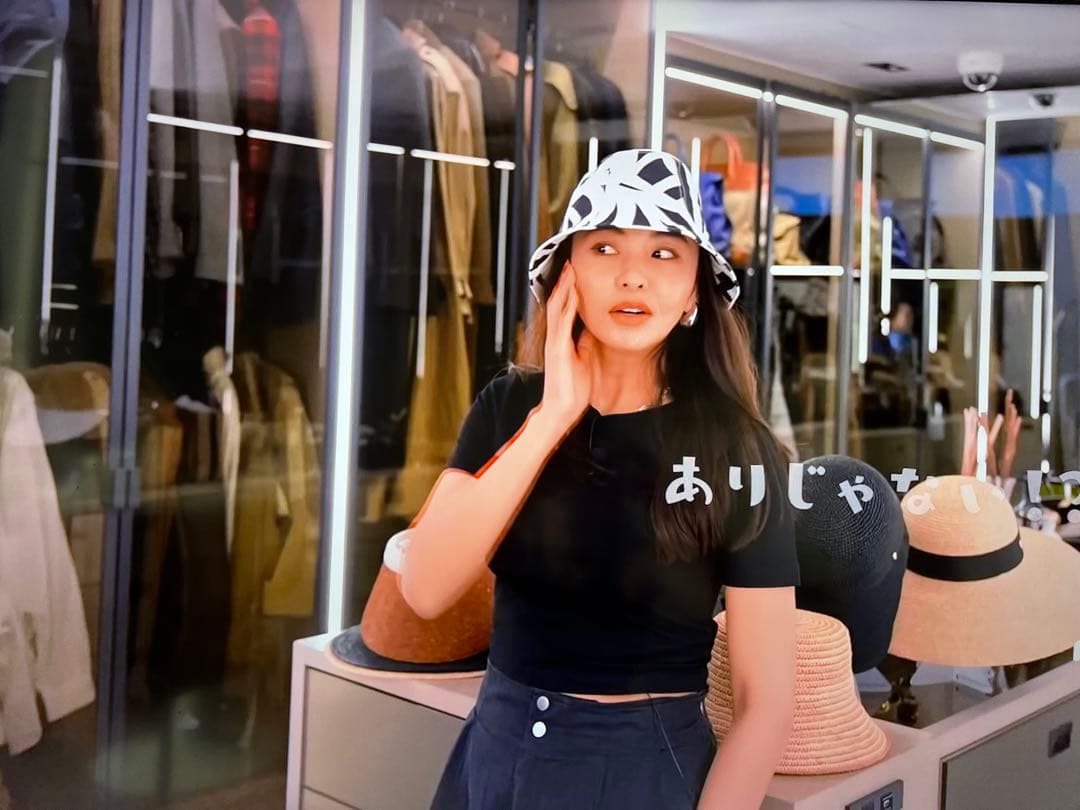 新作！【滝沢眞規子】さん着用　ヘレンカミンスキー Baja 国内完売