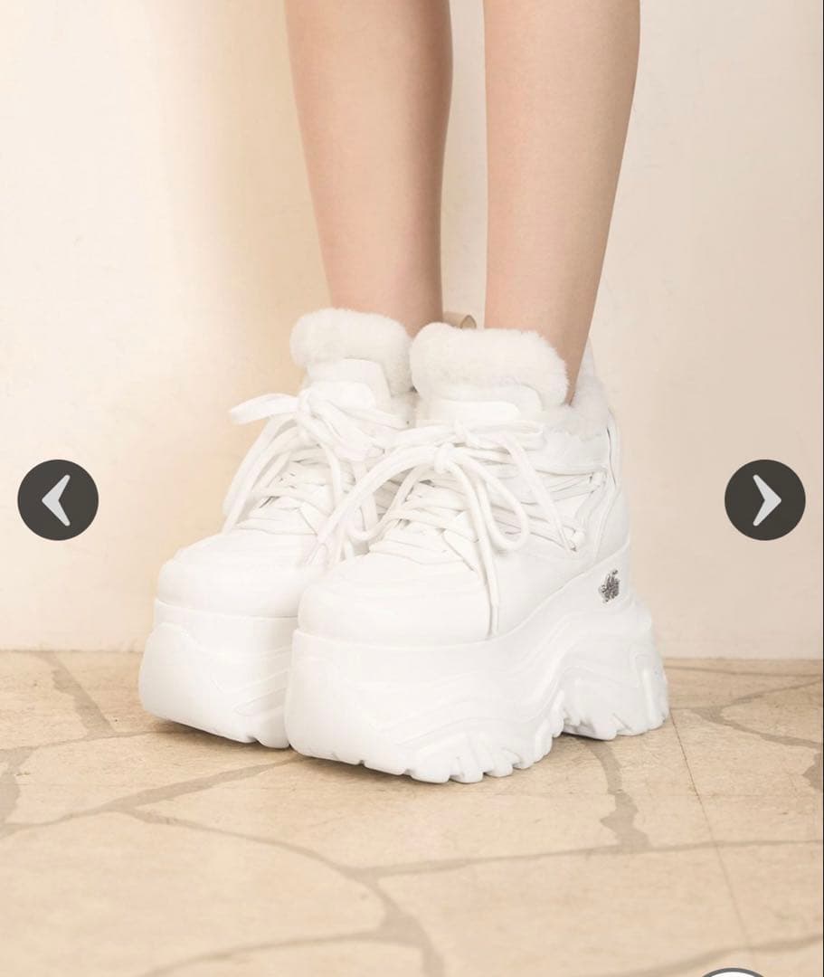 ミシェルマカロン厚底ファースニーカー