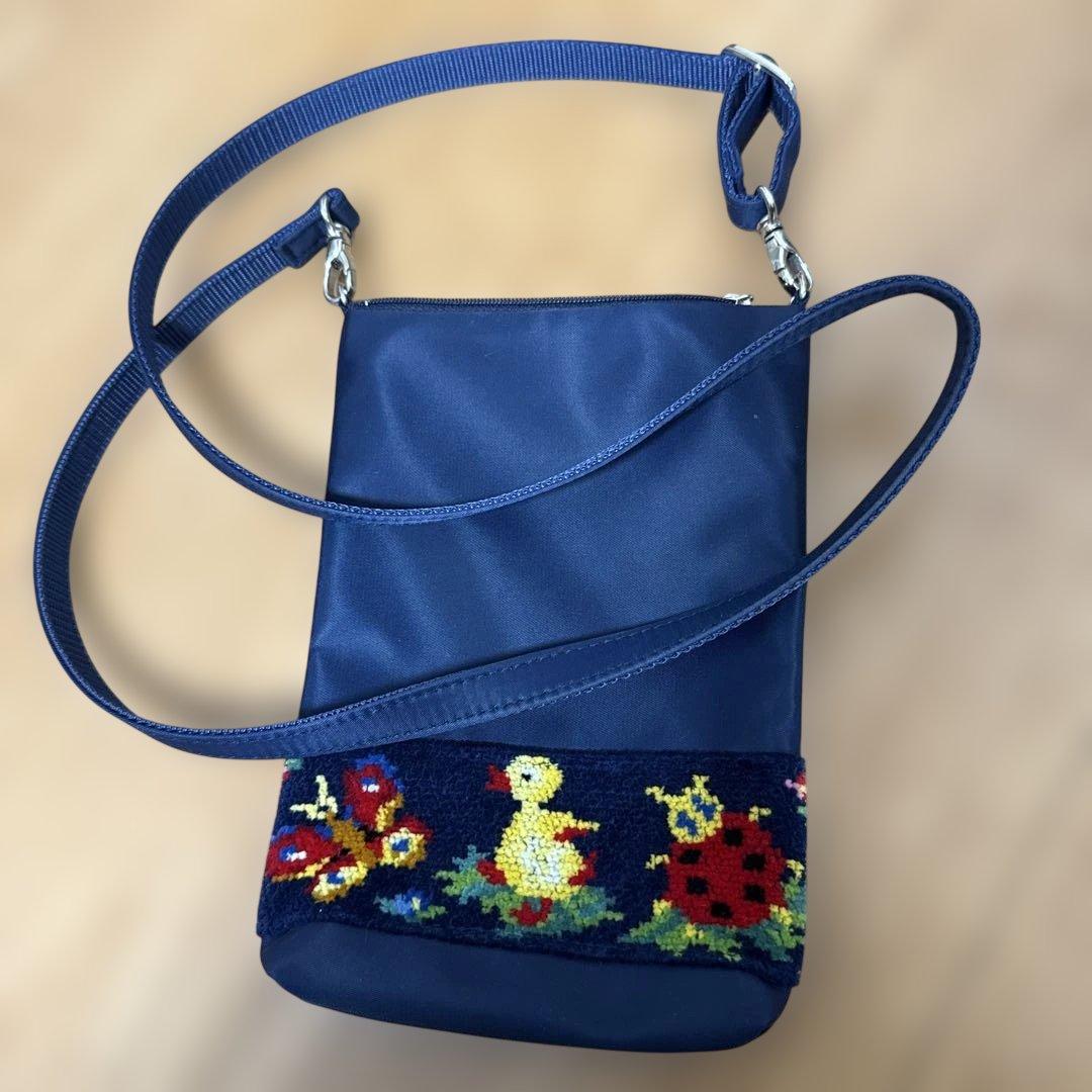 フェイラー　スマホショルダーバッグ