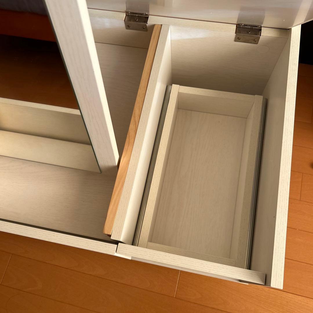 最終値下げ　LOWYA ロウヤ センターテーブル&ドレッサー　ホワイト