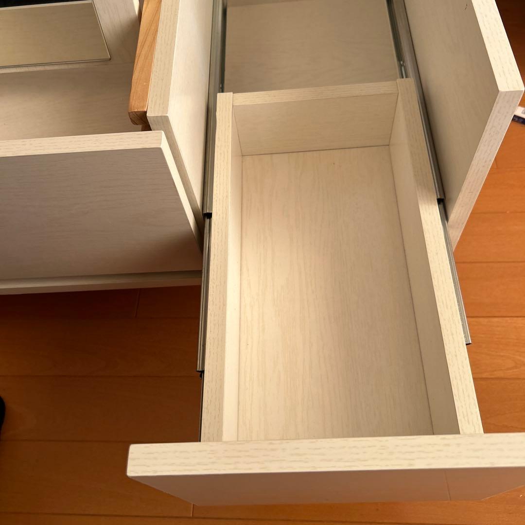 最終値下げ　LOWYA ロウヤ センターテーブル&ドレッサー　ホワイト