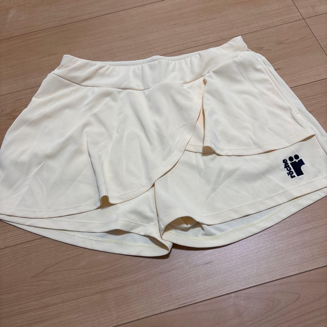 美品‼️ローチェ　イエロー　セットアップ　スコートショートパンツ　フリル　トップス