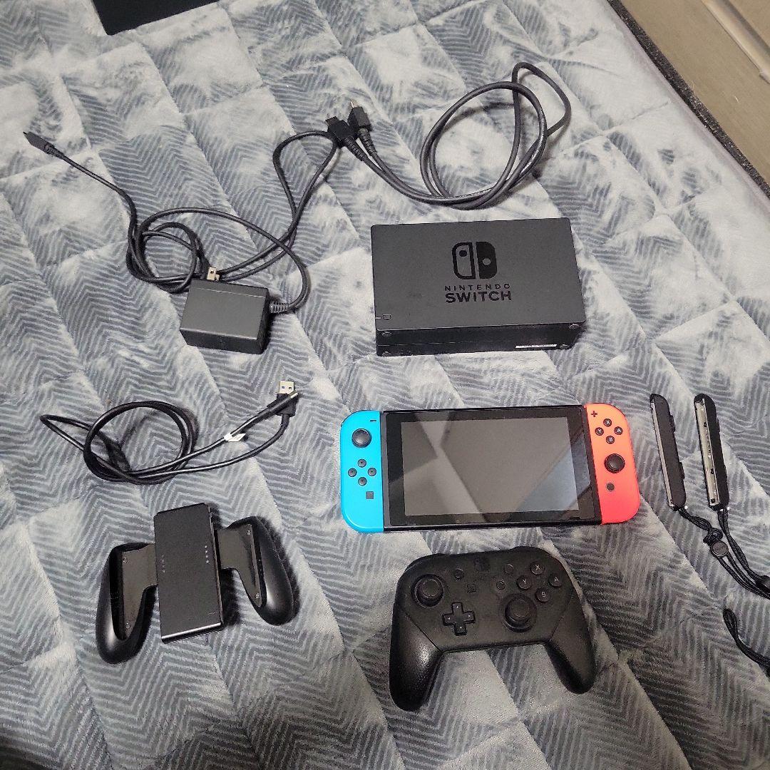 Nintendo Switch　本体　コントローラー付