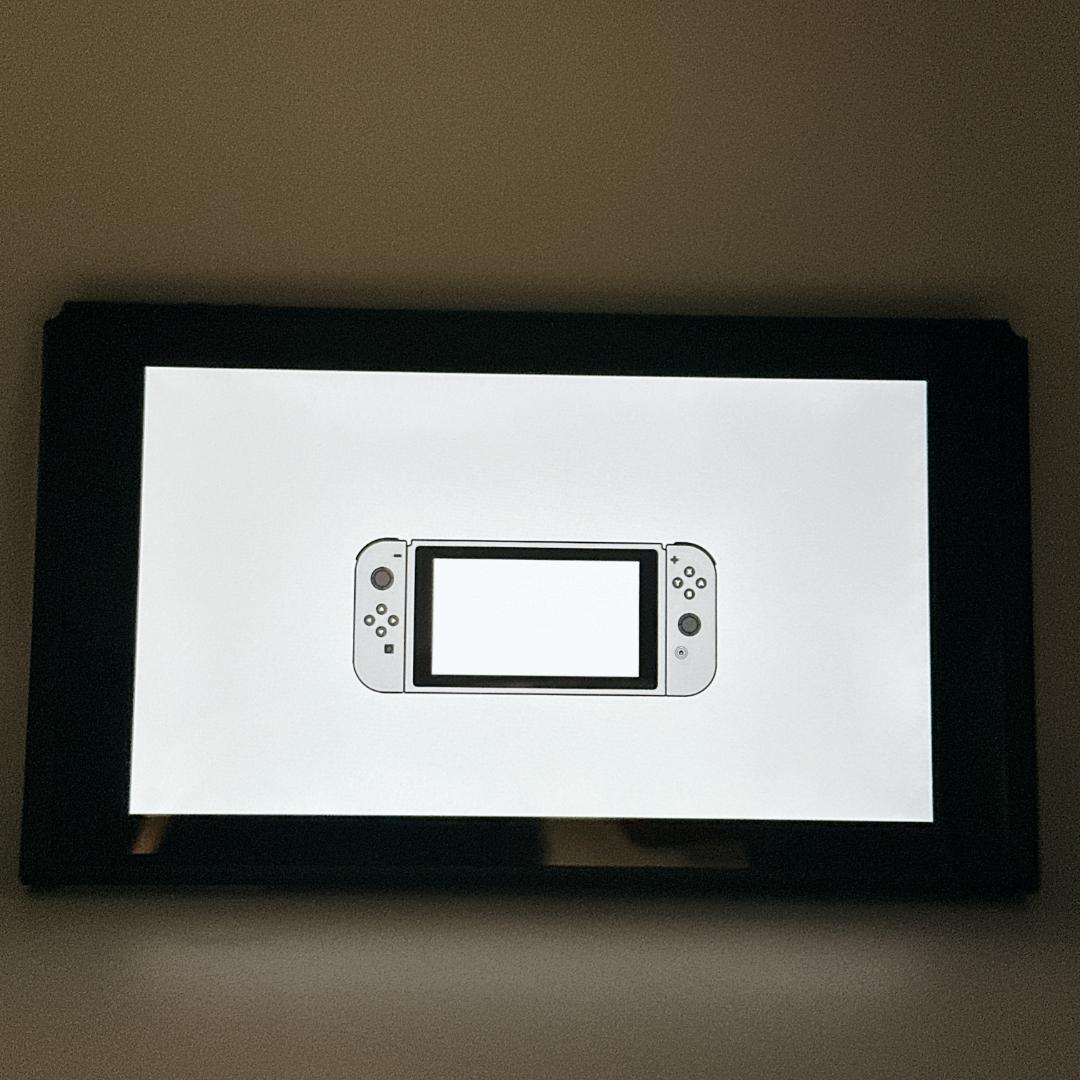 【ほぼ未使用】Nintendo Switch 2023年製 バッテリー強化版