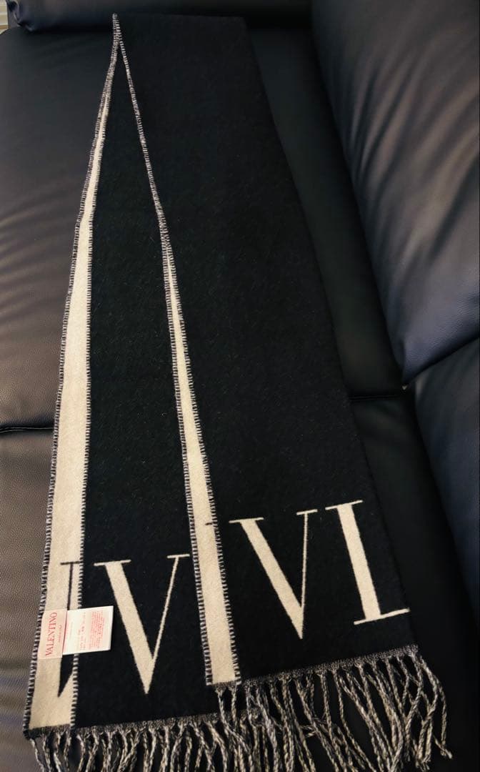 VALENTINO ヴァレンティノ　カシミヤ　ウールマフラー　使用数回美品