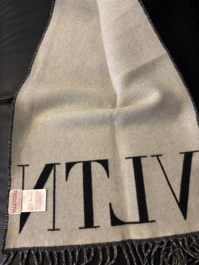 VALENTINO ヴァレンティノ　カシミヤ　ウールマフラー　使用数回美品