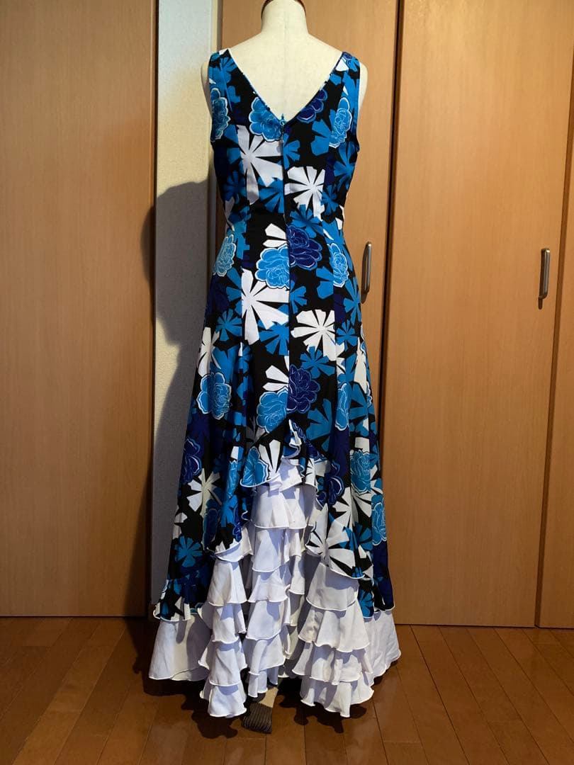 フラメンコ衣装　フラワープリント ノースリーブ ロングワンピース