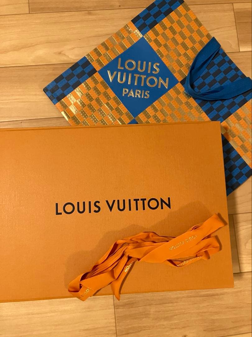 LOUIS VUITTON レイキャビク グラディエント