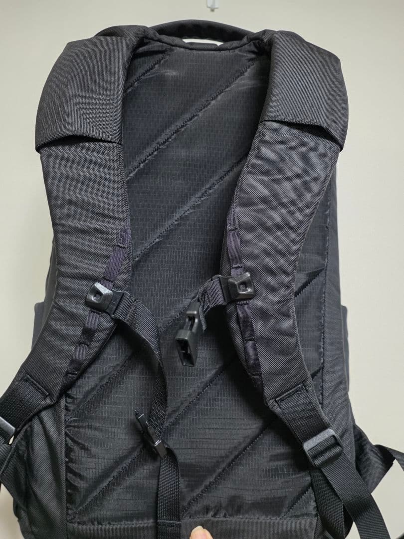 エバーグッズ CIVIC Half Zip 26L (V3) CHZ