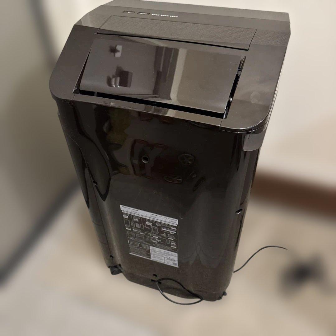 ほぼ未使用　DAIKIN 除加湿ストリーマ空気清浄機 MCZ70X-T