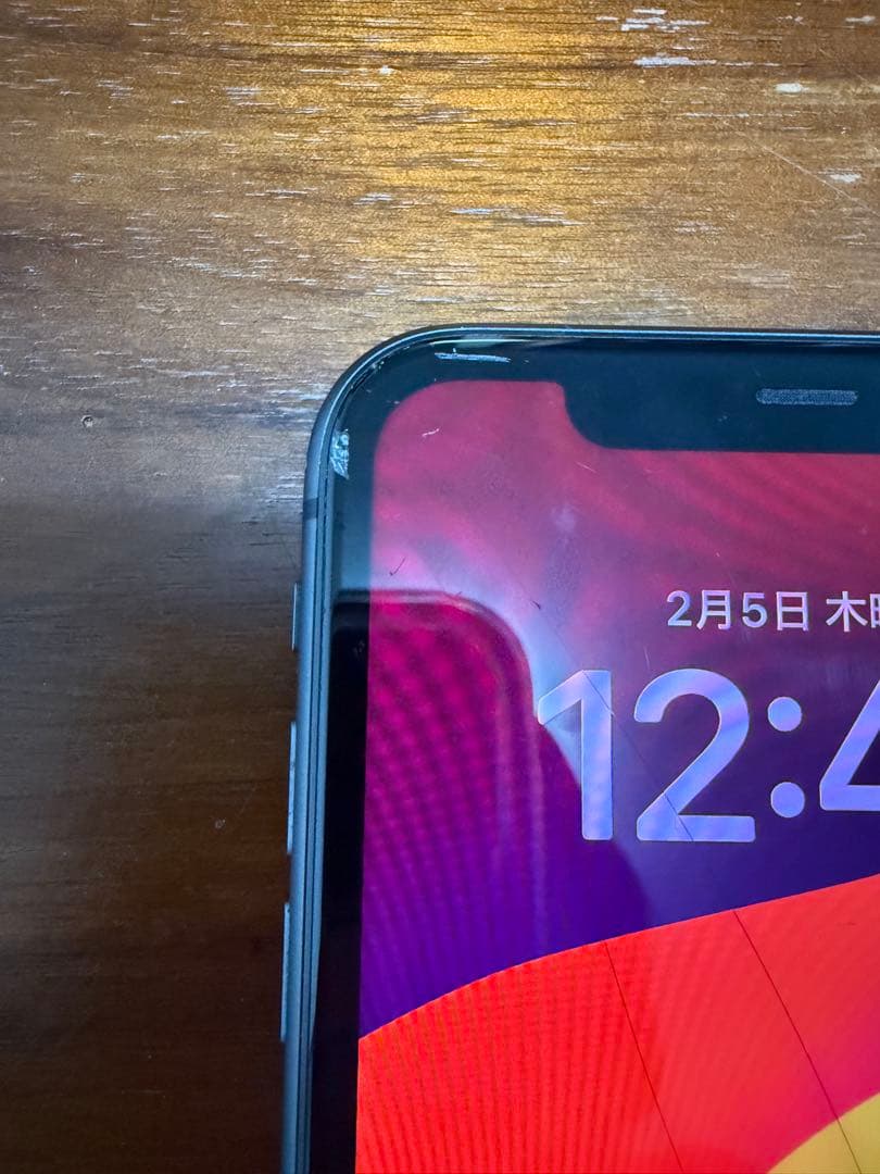 Apple iPhone 11 ブラック 本体 ひび割れあり