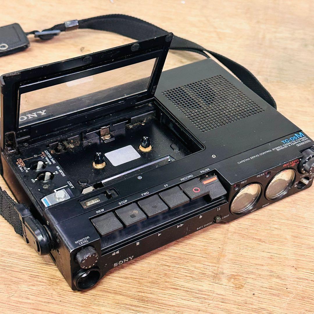 SONY TC-D5M ポータブルカセットプレーヤー 動作未確認 現状渡し