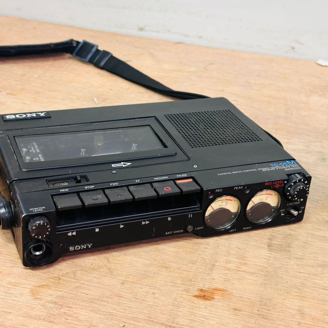 SONY TC-D5M ポータブルカセットプレーヤー 動作未確認 現状渡し