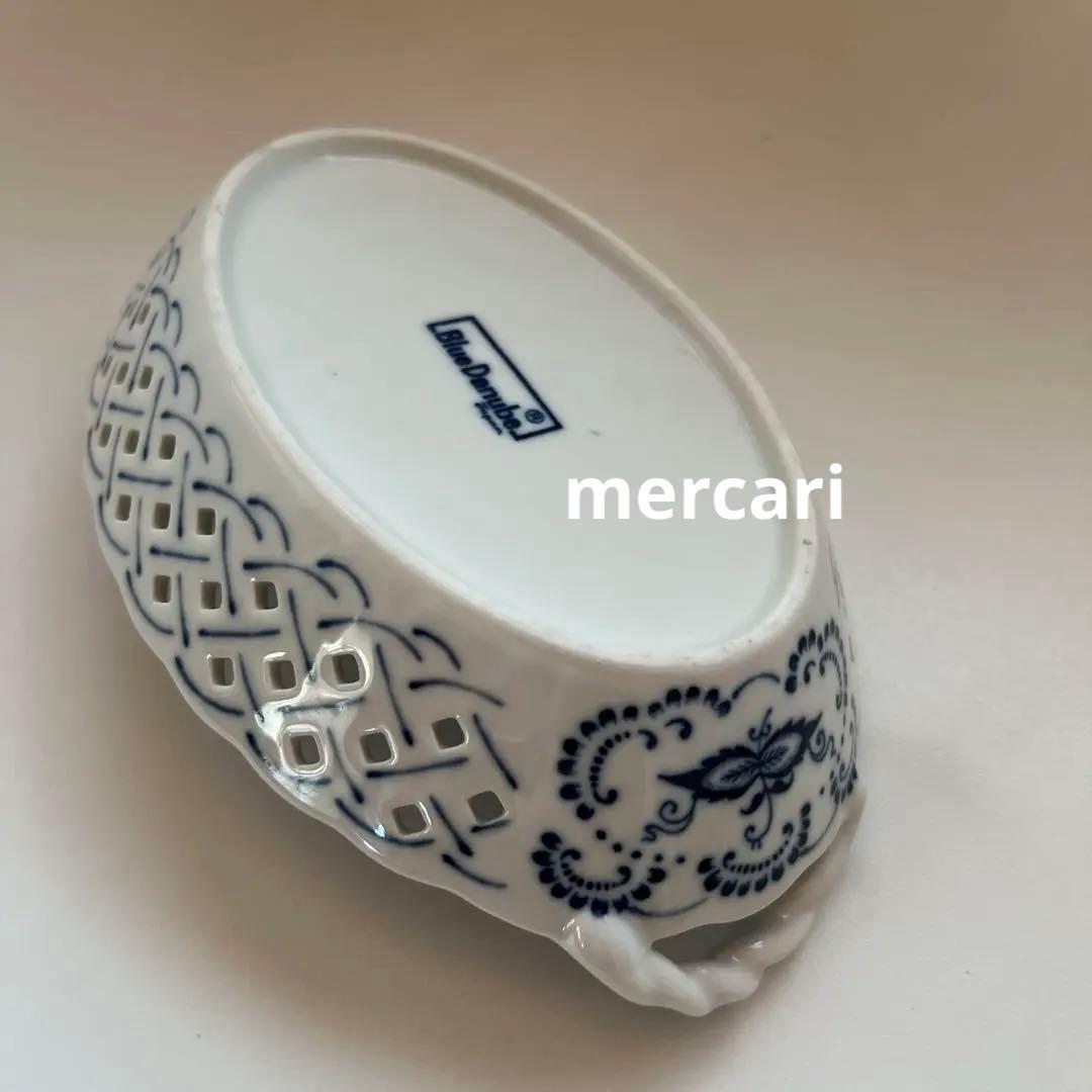 ブルーダニューブ BlueDanube持ち手付透かしレースバスケット皿　5客揃い