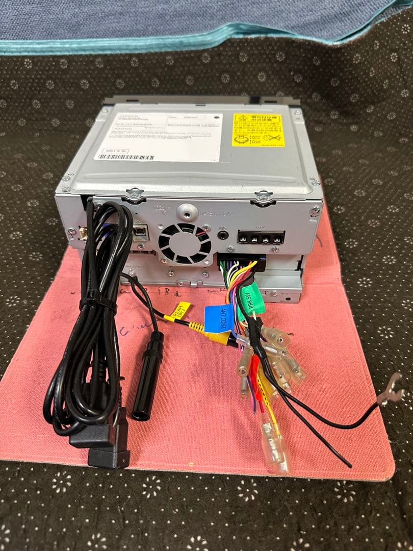 KENWOOD メモリーナビ MDV-S708フルセグTV地図データ2020