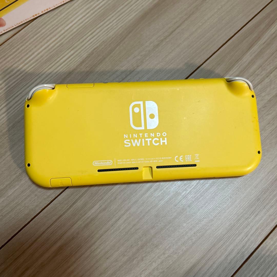 ニンテンドースイッチ ライト 本体 イエロー　SDカード付き