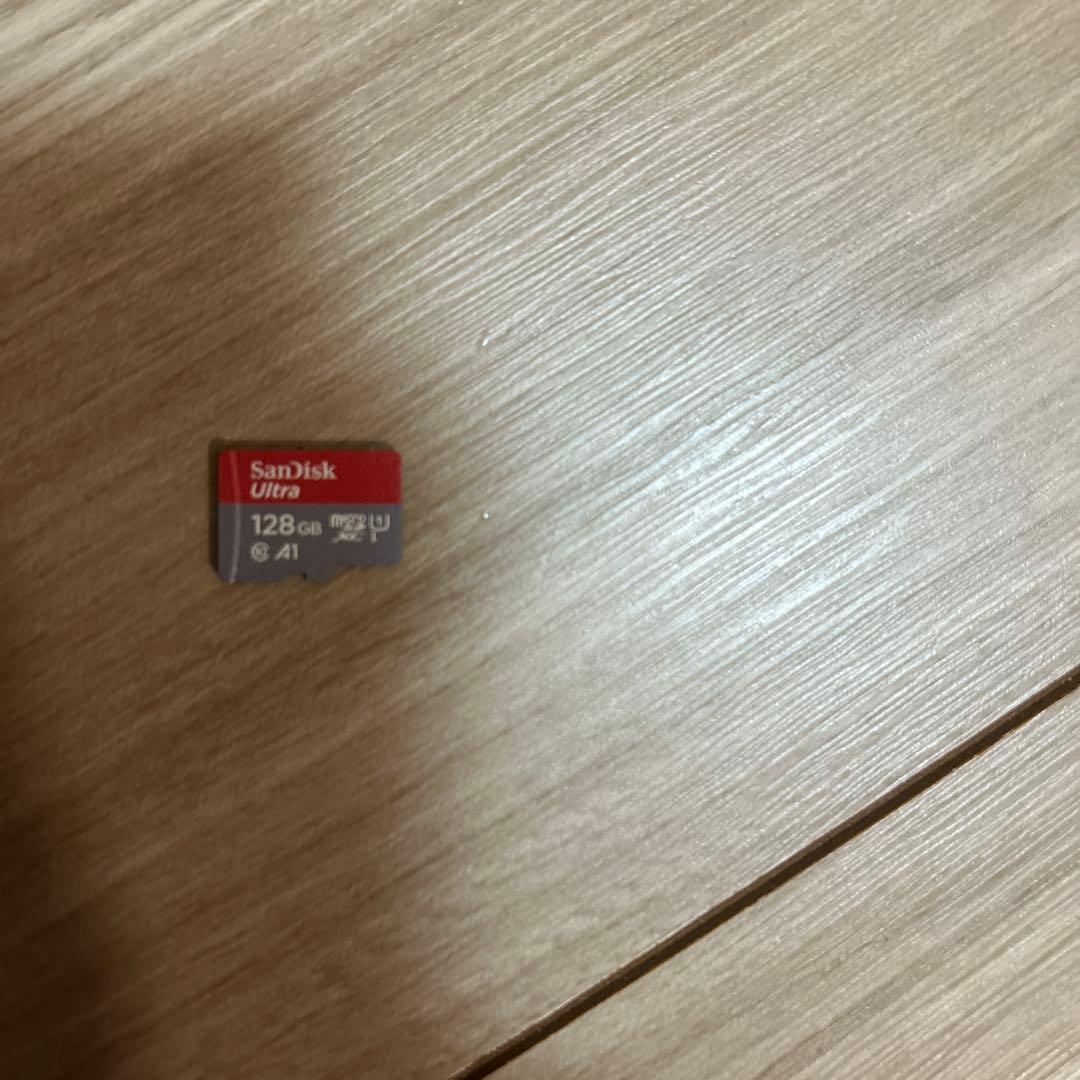 ニンテンドースイッチ ライト 本体 イエロー　SDカード付き