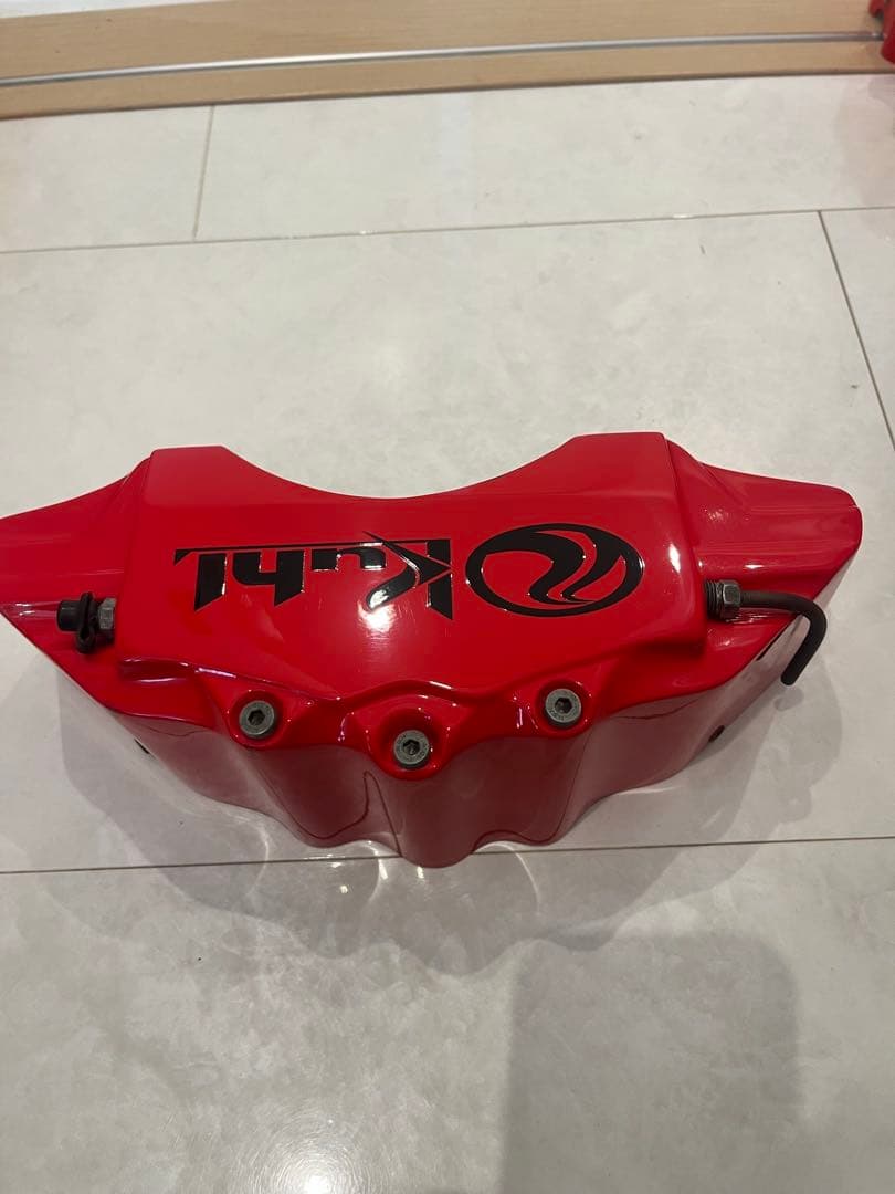 クールレーシング　キャリパーカバー