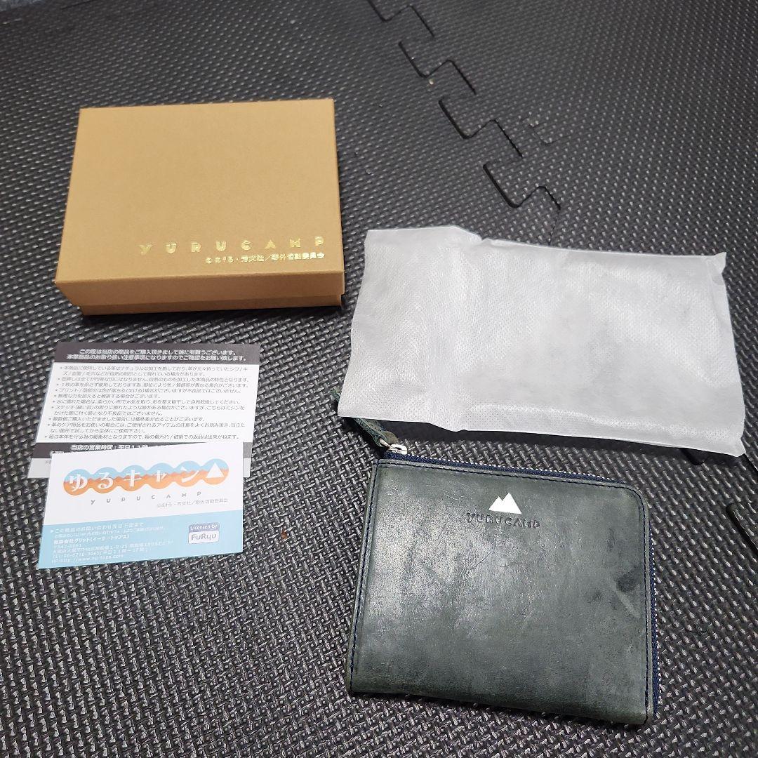 ゆるキャン リン イメージ本革ミドルウォレット ネイビー