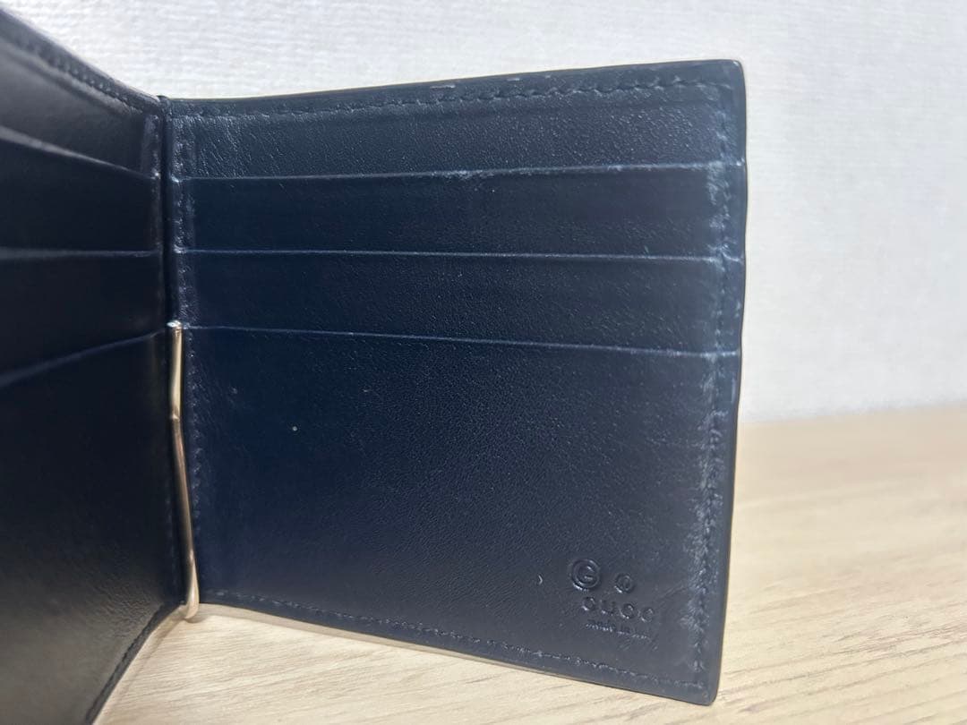 GUCCI ネイビー レザー マネークリップ