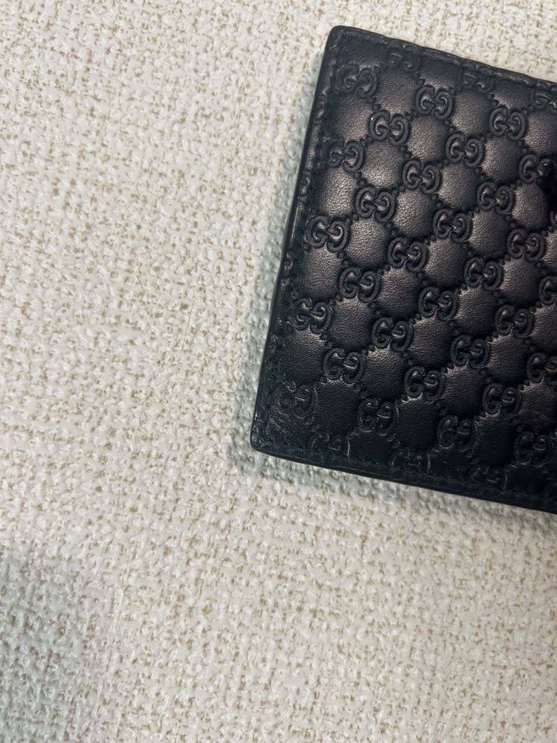 GUCCI ネイビー レザー マネークリップ