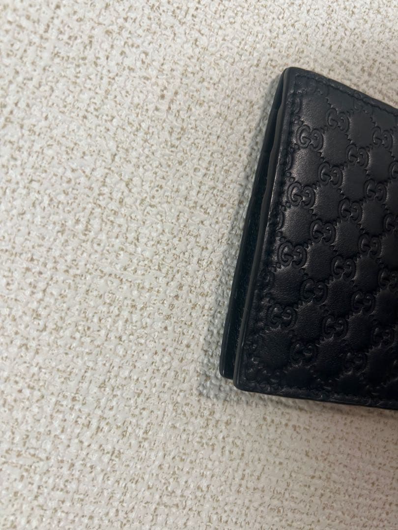 GUCCI ネイビー レザー マネークリップ