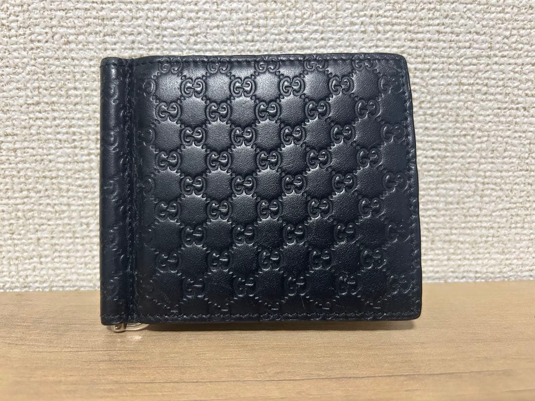 GUCCI ネイビー レザー マネークリップ