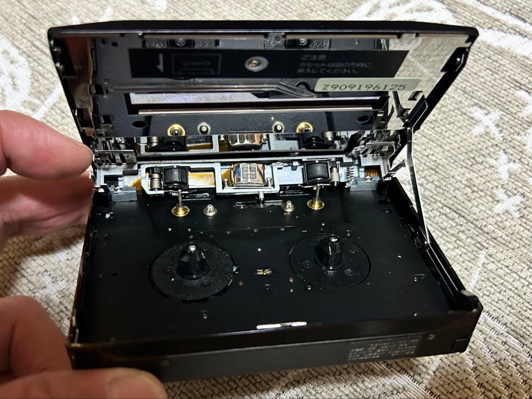 アイワ aiwa カセットプレーヤー HS-PX30 希少な昭和レトロ