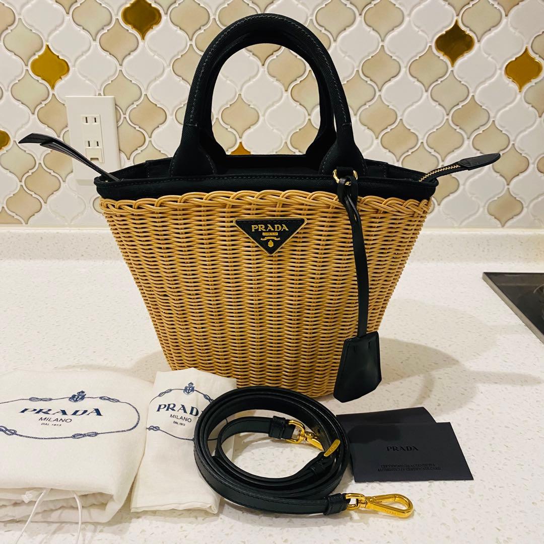 プラダ　かごバッグ　2way 美品